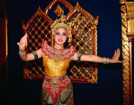 泰国民族舞蹈歌曲 泰国民族舞蹈特点(图1)