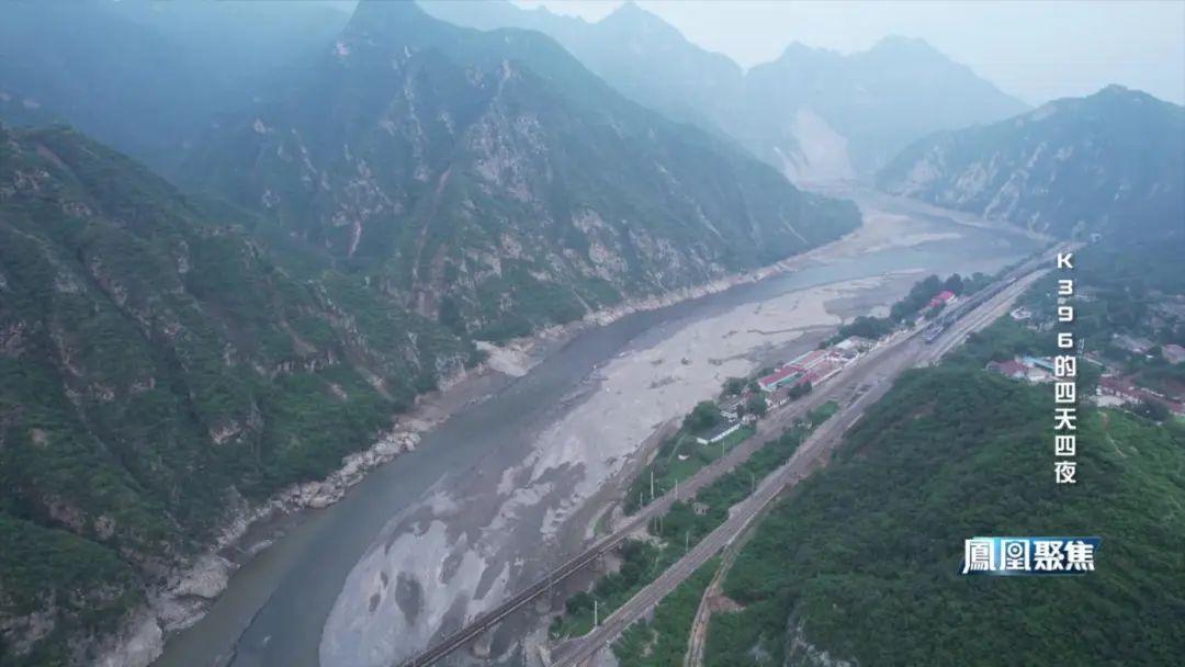 凤凰卫视焦点关注 凤凰焦点关注男主播(图11)